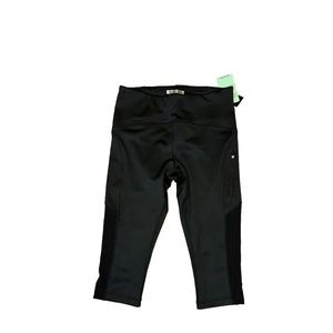 Forever 21 Active Crop Legging, Black,‎ Small skinny